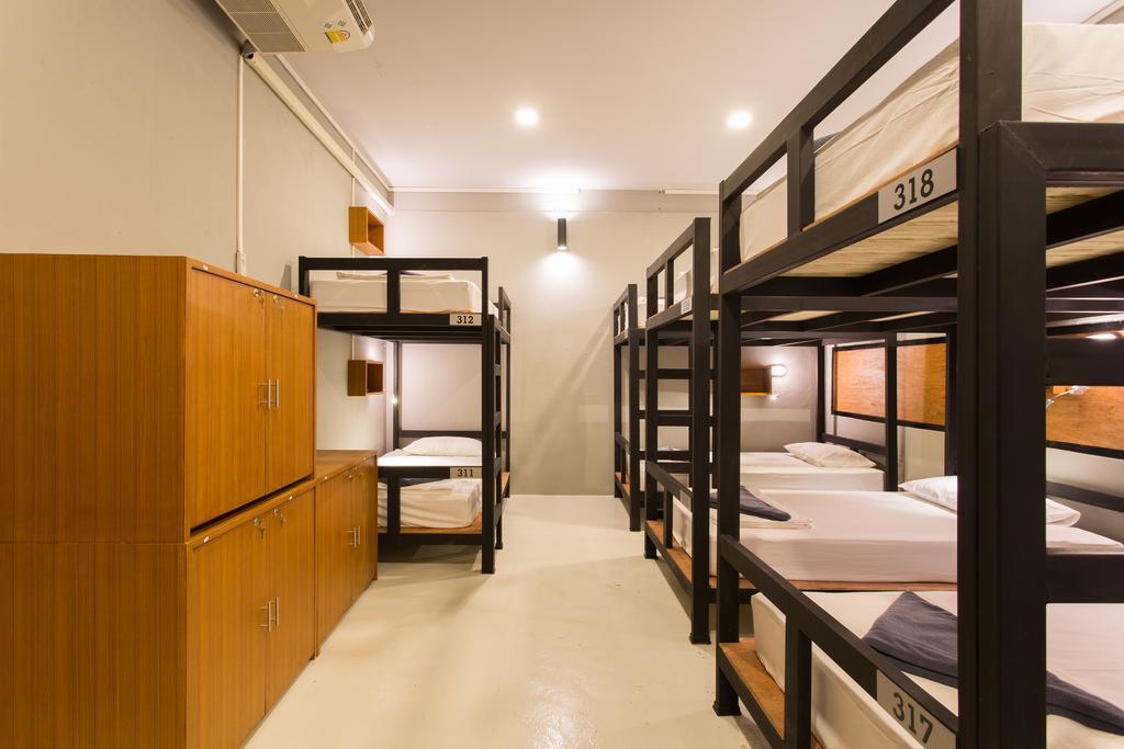 Holiday Station Hostel Krabi Luaran gambar