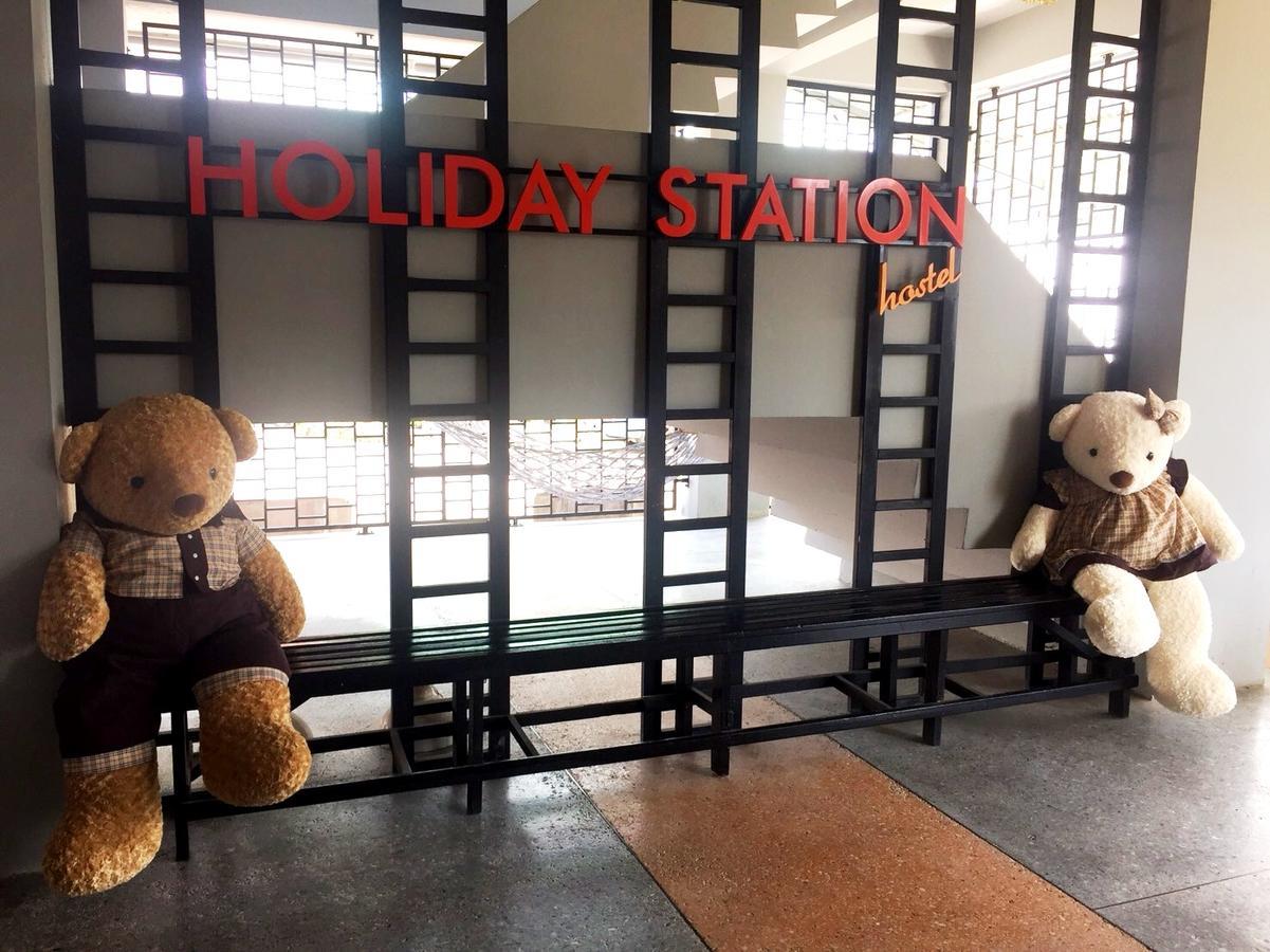 Holiday Station Hostel Krabi Luaran gambar